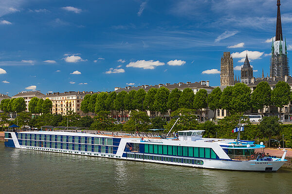AmaLyra, a AmaWaterways cruise ship