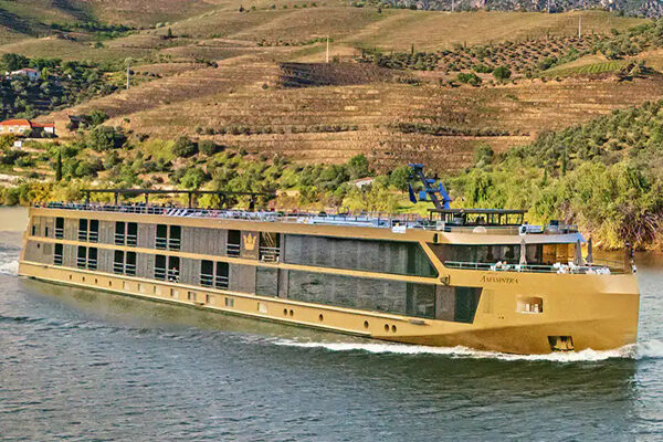 AmaSintra, a AmaWaterways cruise ship