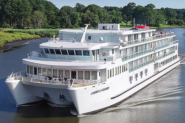 American Glory, a American Cruise Line cruise ship
