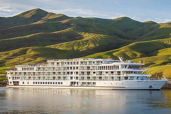 American Jazz, a American Cruise Line cruise ship