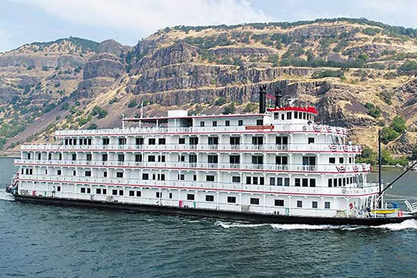 American Pride, a American Cruise Line cruise ship