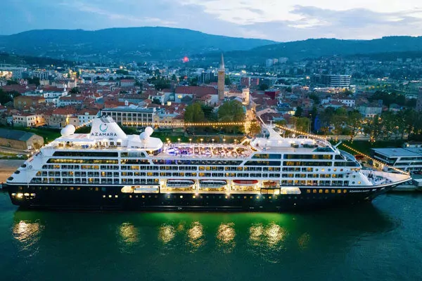 Azamara Quest, a Azamara cruise ship