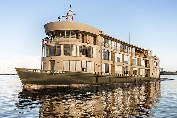Delfin III, a Avalon Waterways cruise ship