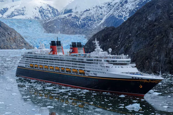 Disney Wonder, a Disney Cruise Line cruise ship