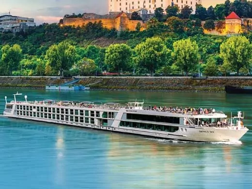 Emerald Luna, a Emerald Cruises cruise ship