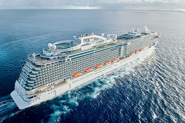 Island Princess, a Princess cruise ship