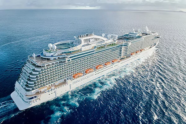 Island Princess, a Princess cruise ship