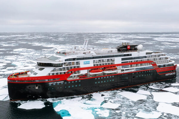 MS Fridtjof Nansen, a HX Expeditions cruise ship