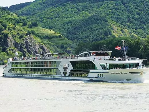 MS George Eliot, a Riviera River Cruises cruise ship