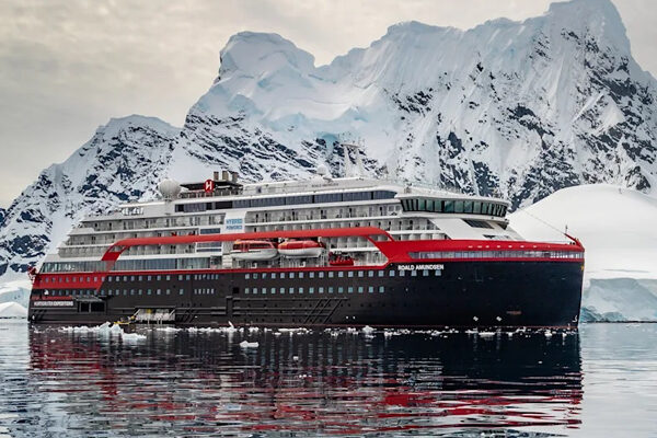 MS Roald Amundsen, a HX Expeditions cruise ship