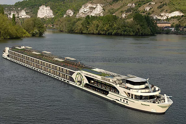 ms Serene, a Tauck cruise ship