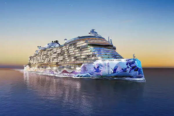 Norwegian Luna, a Norwegian Cruise Line cruise ship