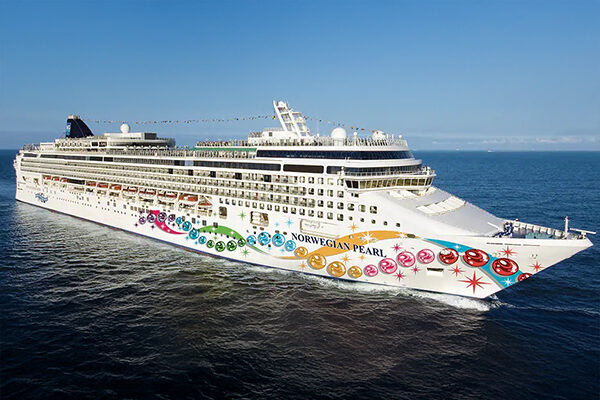 Norwegian Pearl, a Norwegian Cruise Line cruise ship