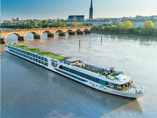 Scenic Diamond, a Scenic Luxury Cruises & Tours cruise ship