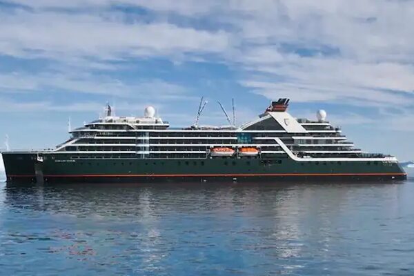 Seabourn Pursuit, a Seabourn cruise ship
