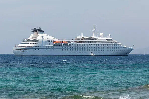 Star Pride, a Tauck cruise ship