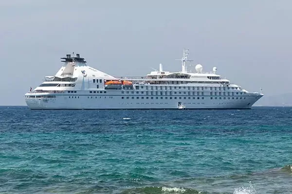 Star Pride, a Tauck cruise ship