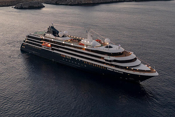 World Navigator, a Atlas Ocean Voyages cruise ship